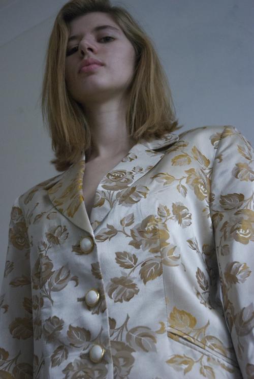 016GSV-Classic-Designer- Selfridges -Gold shimmer-Rose -Jacket  Image