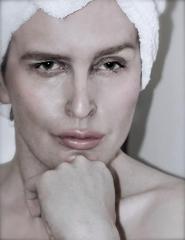 LONDON Modelling Agency - Non-Binary Commercial Model Image