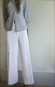 White Trousers - Size  16 - Wide Leg  - Classic Collection -009GSV  Image