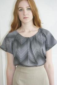 Epilogue - Size 12 - Top - Blouse - Silver Grey - Black  - V line - pattern - GLAM shop - Vintage - Work Collection   008GSV Image